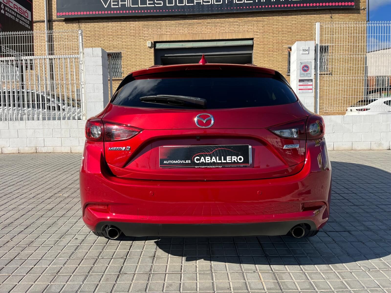 MAZDA 3 LUXURY