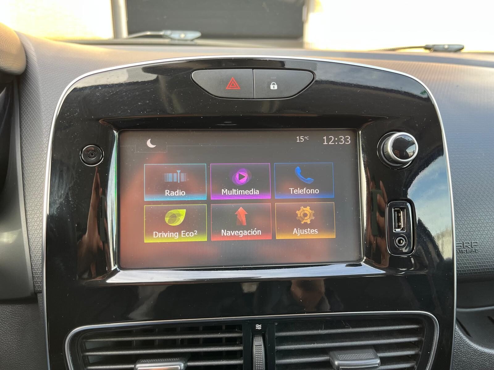 RENAULT CLIO ZEN SPORT TOURER