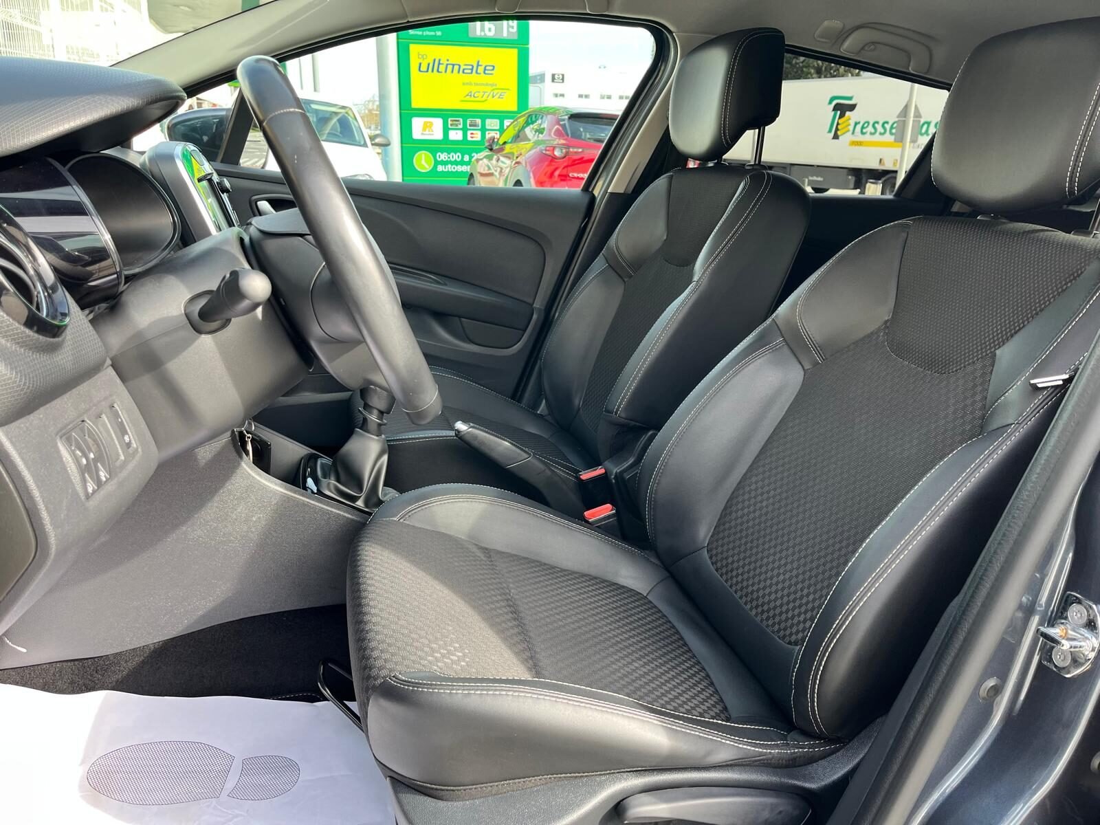 RENAULT CLIO ZEN SPORT TOURER