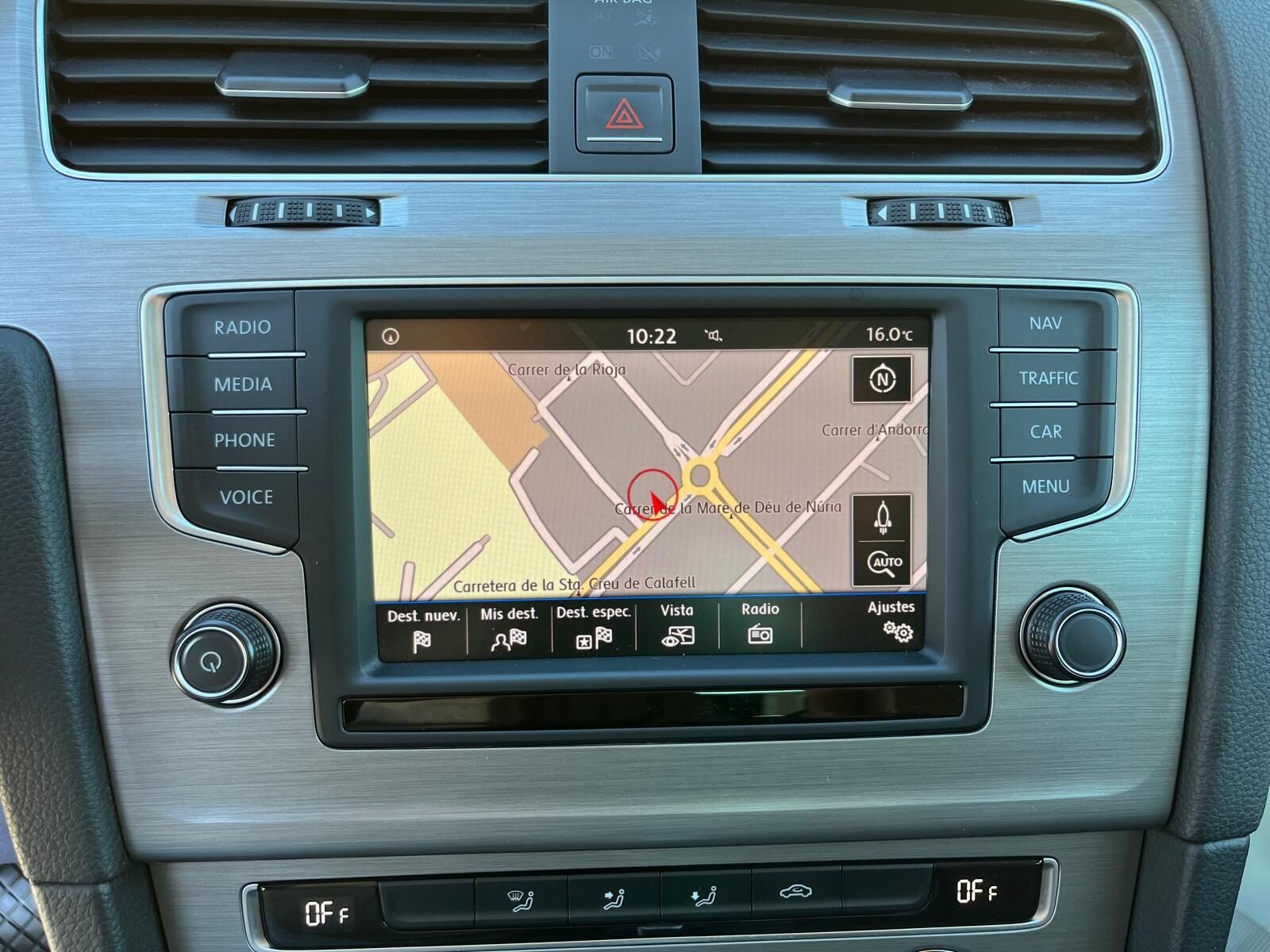 VOLKSWAGEN GOLF ADVANCE DSG