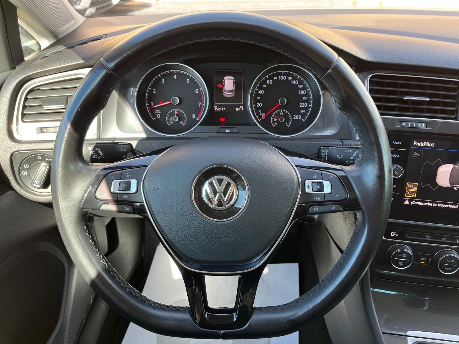 VOLKSWAGEN GOLF ADVANCE