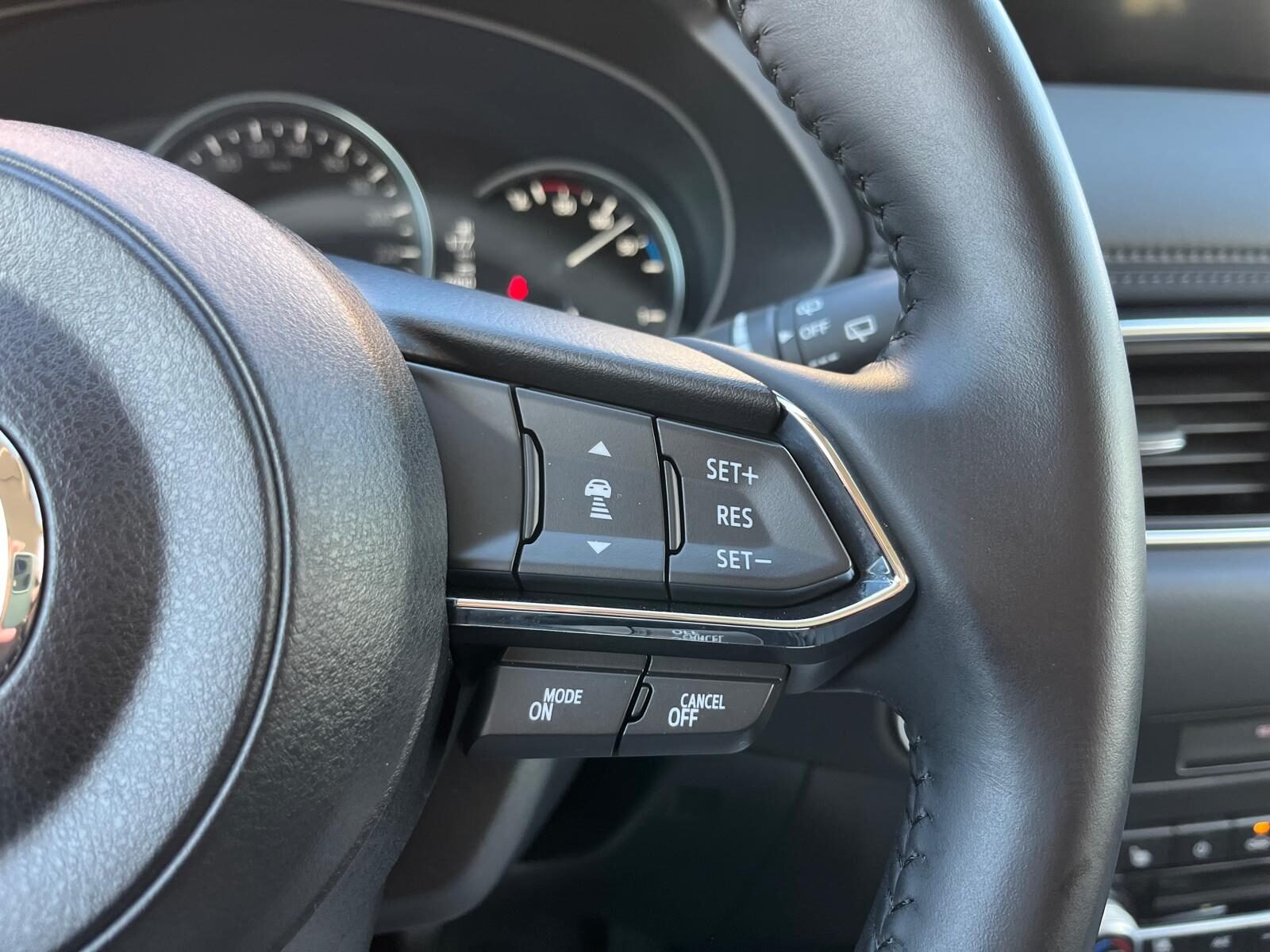 MAZDA CX5 ZENITH BLACK SAFETY 4X4