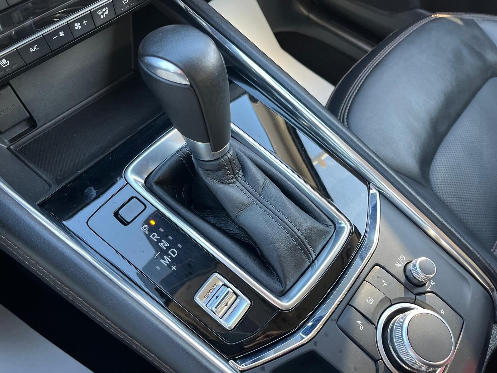 MAZDA CX5 ZENITH BLACK SAFETY 4X4