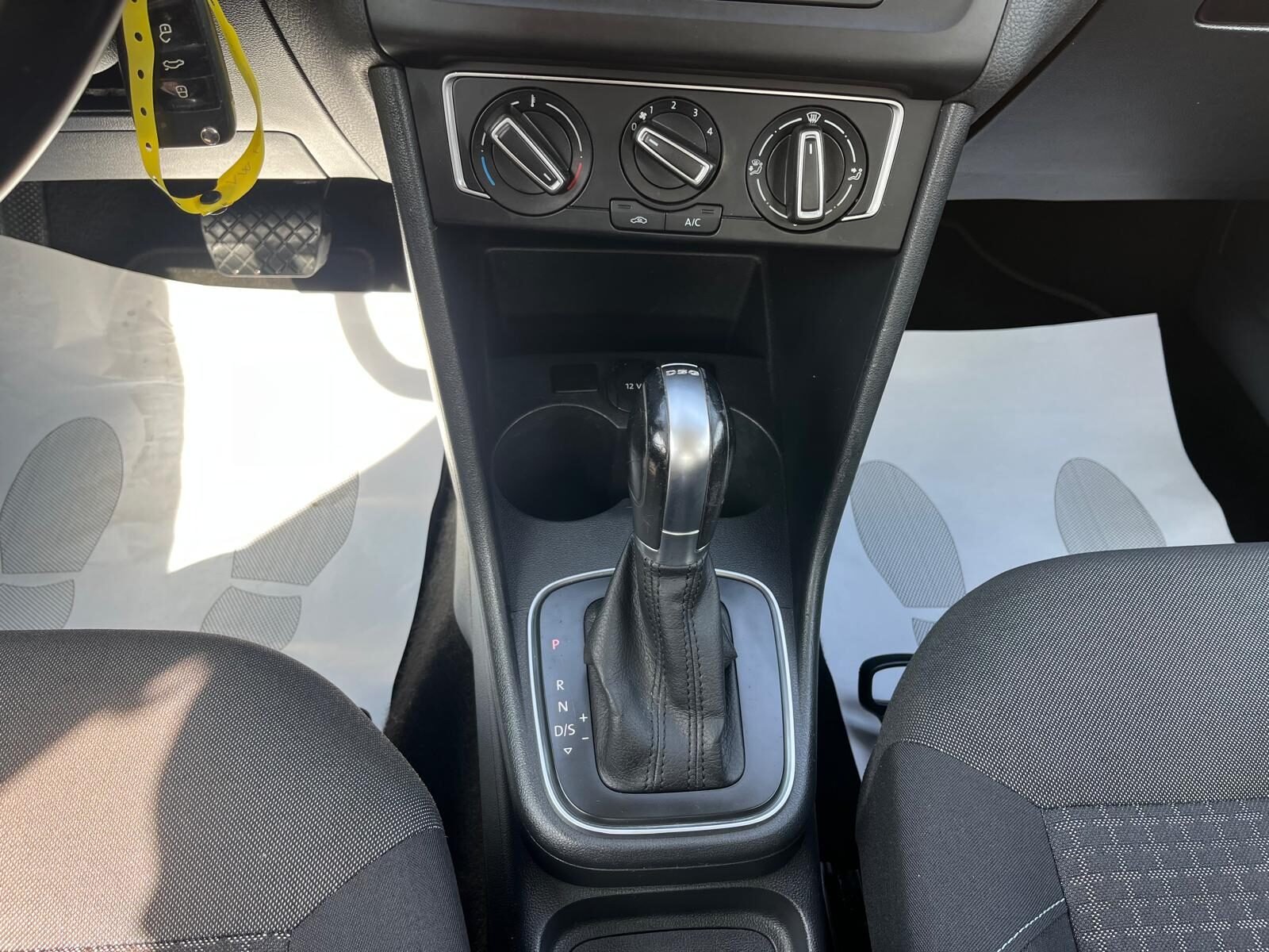 VOLKSWAGEN 1.2 TSI DSG