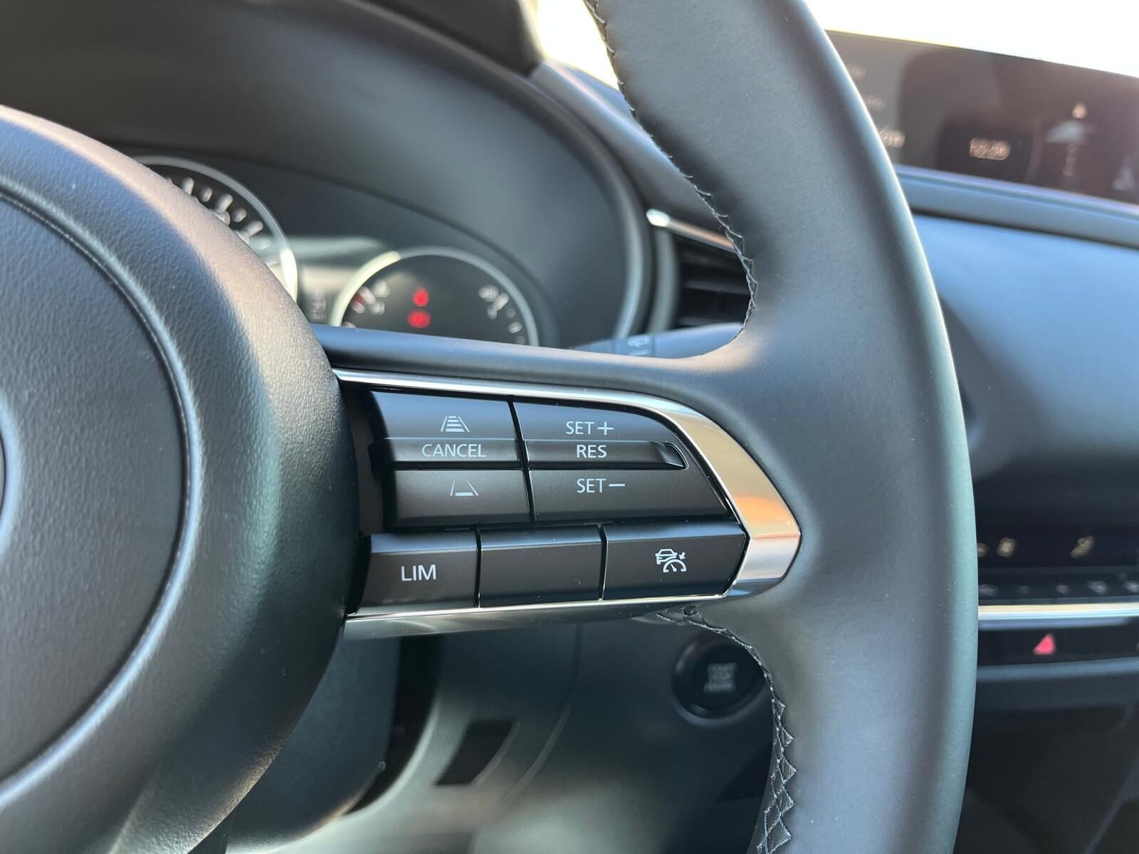 MAZDA CX30 HOMURA 2026