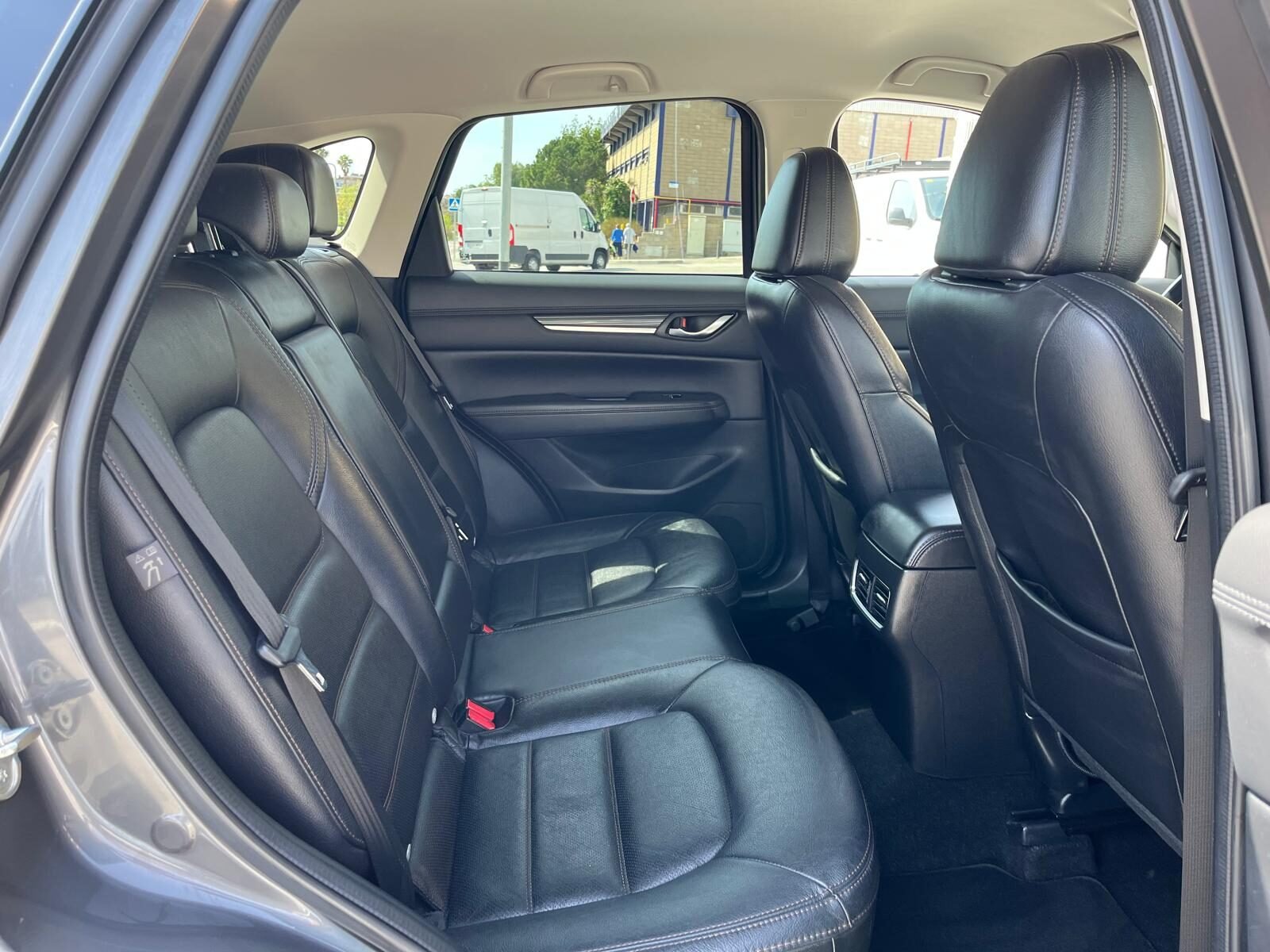 MAZDA CX5 ZENITH BLACK