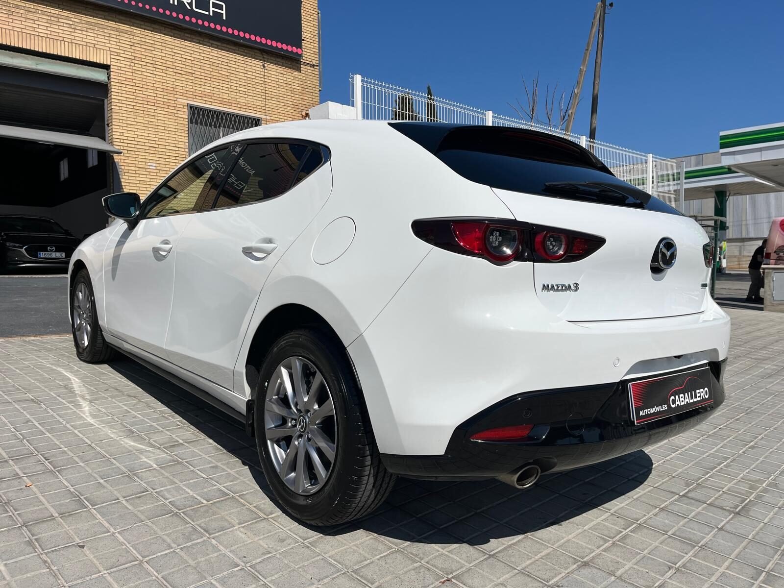 MAZDA 3 EVOLUTION