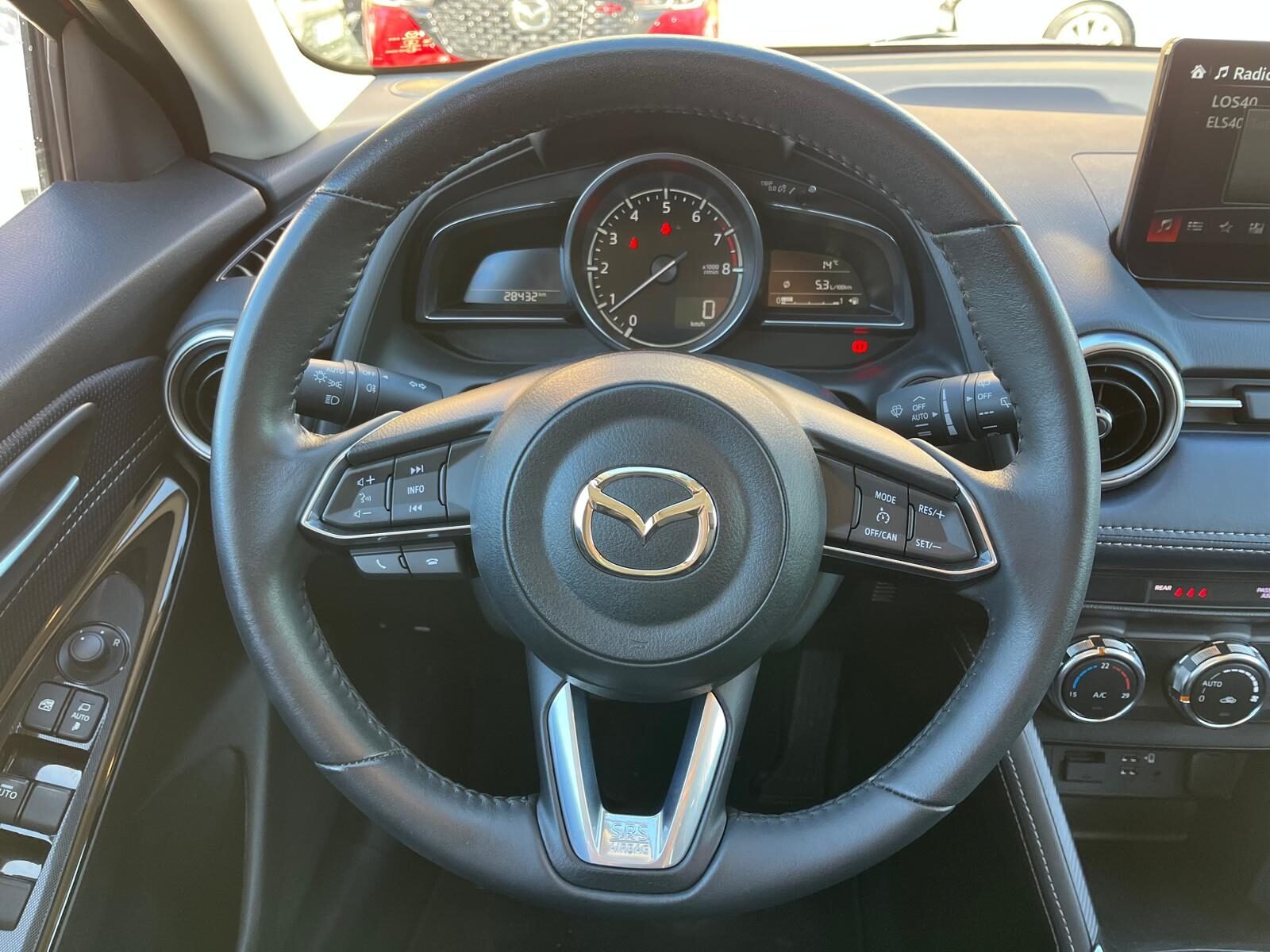MAZDA 2 ZENITH
