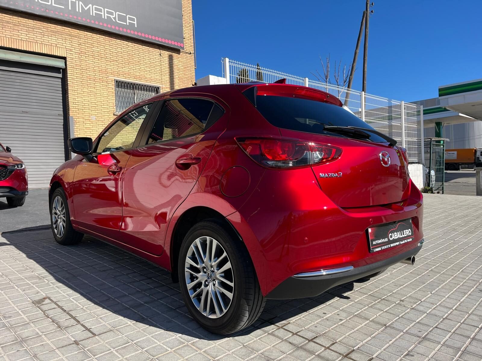 MAZDA 2 ZENITH