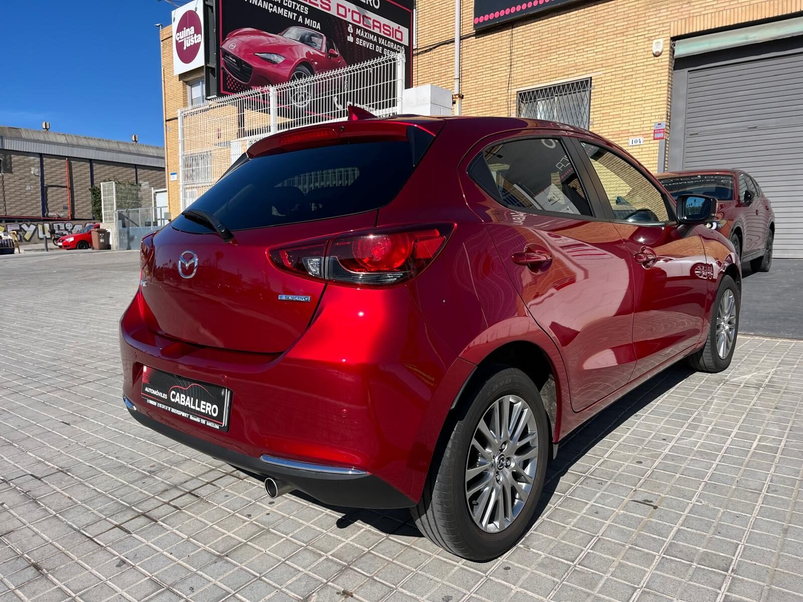 MAZDA 2 ZENITH
