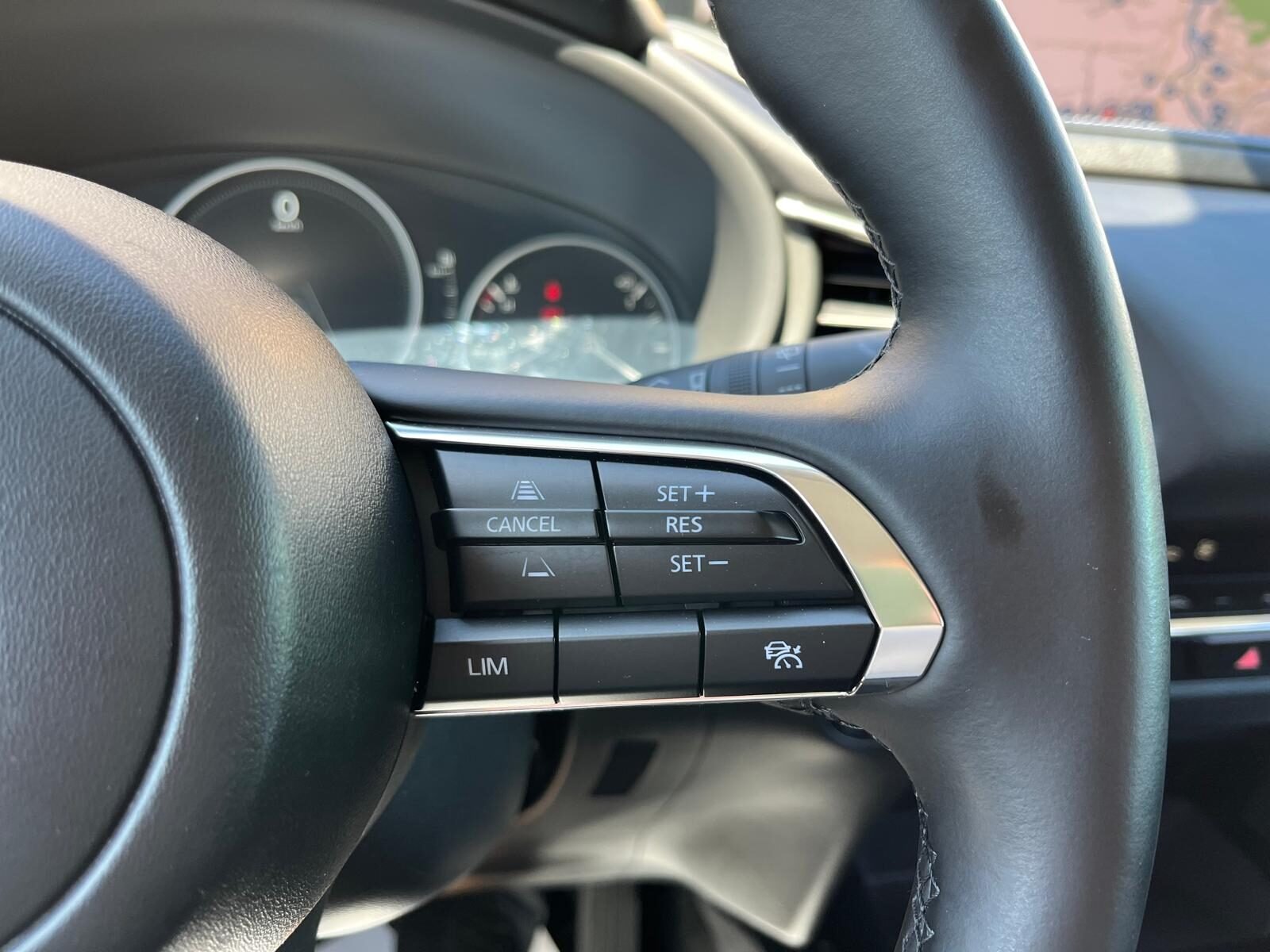 MAZDA CX30 CENTER LINE