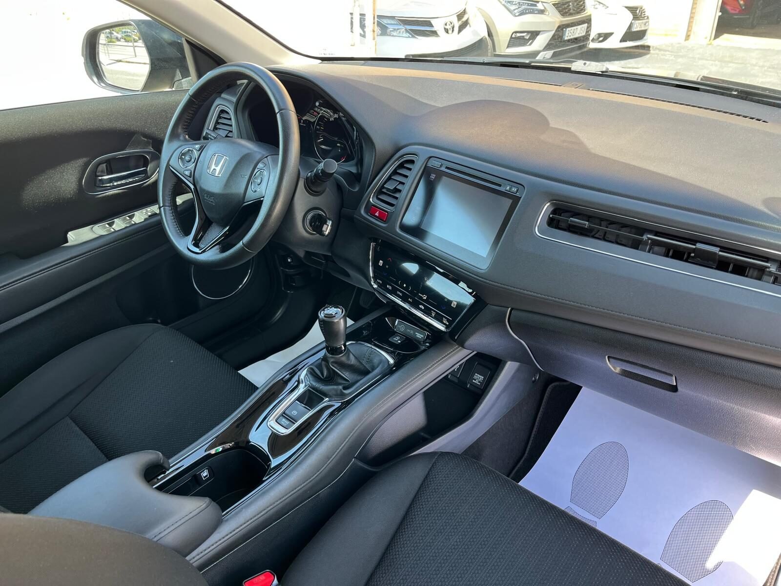 HONDA HR-V ELEGANCE NAVI