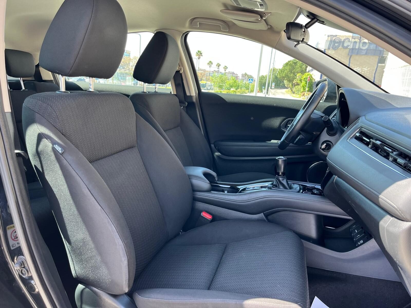 HONDA HR-V ELEGANCE NAVI