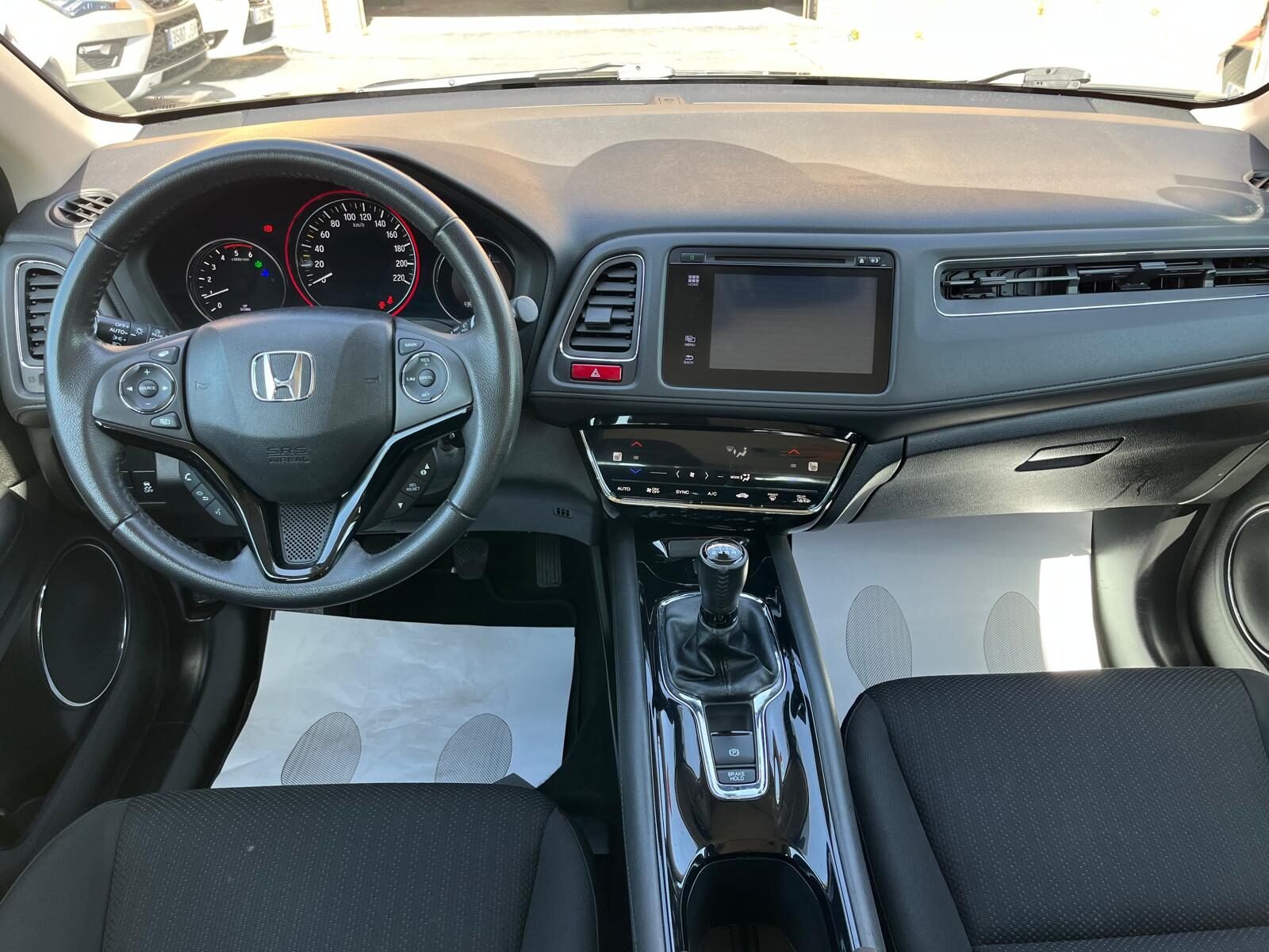 HONDA HR-V ELEGANCE NAVI