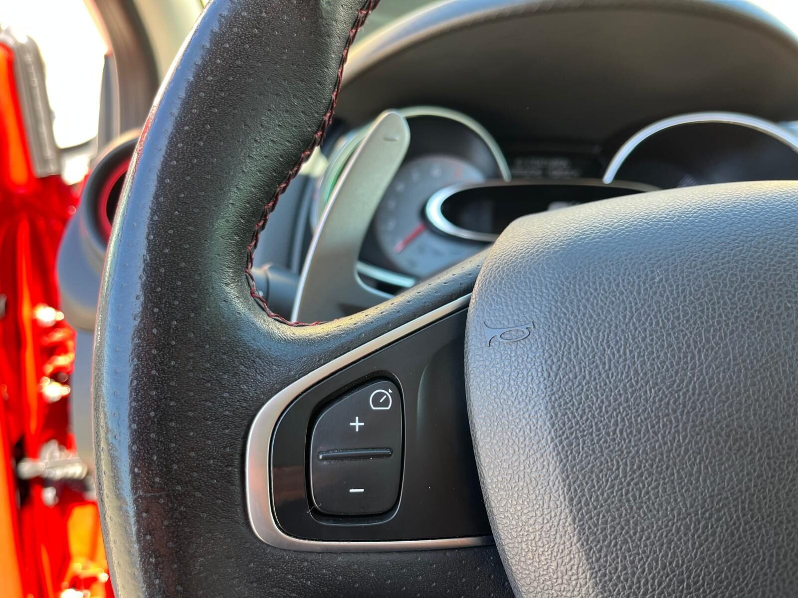 RENAULT CLIO RS SPORT