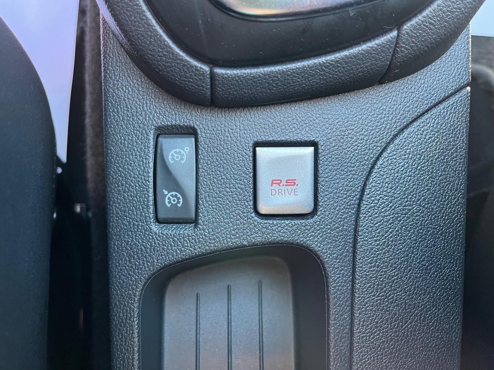 RENAULT CLIO RS SPORT