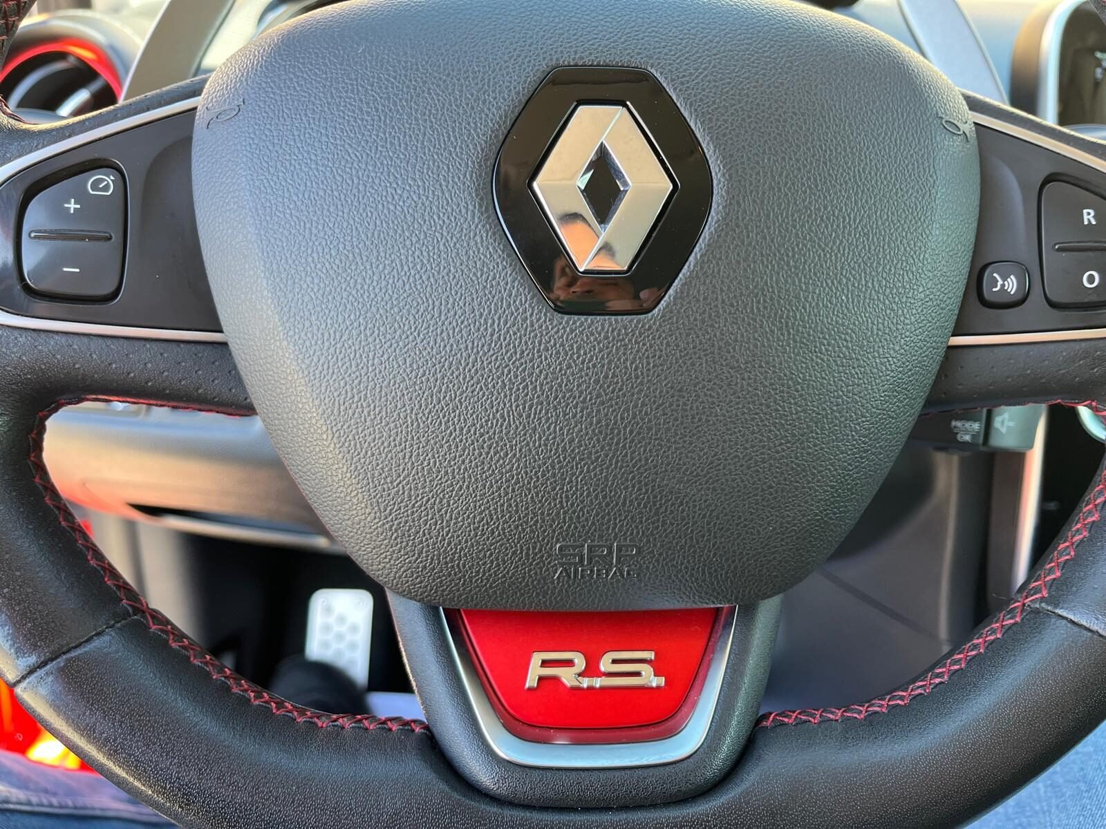 RENAULT CLIO RS SPORT