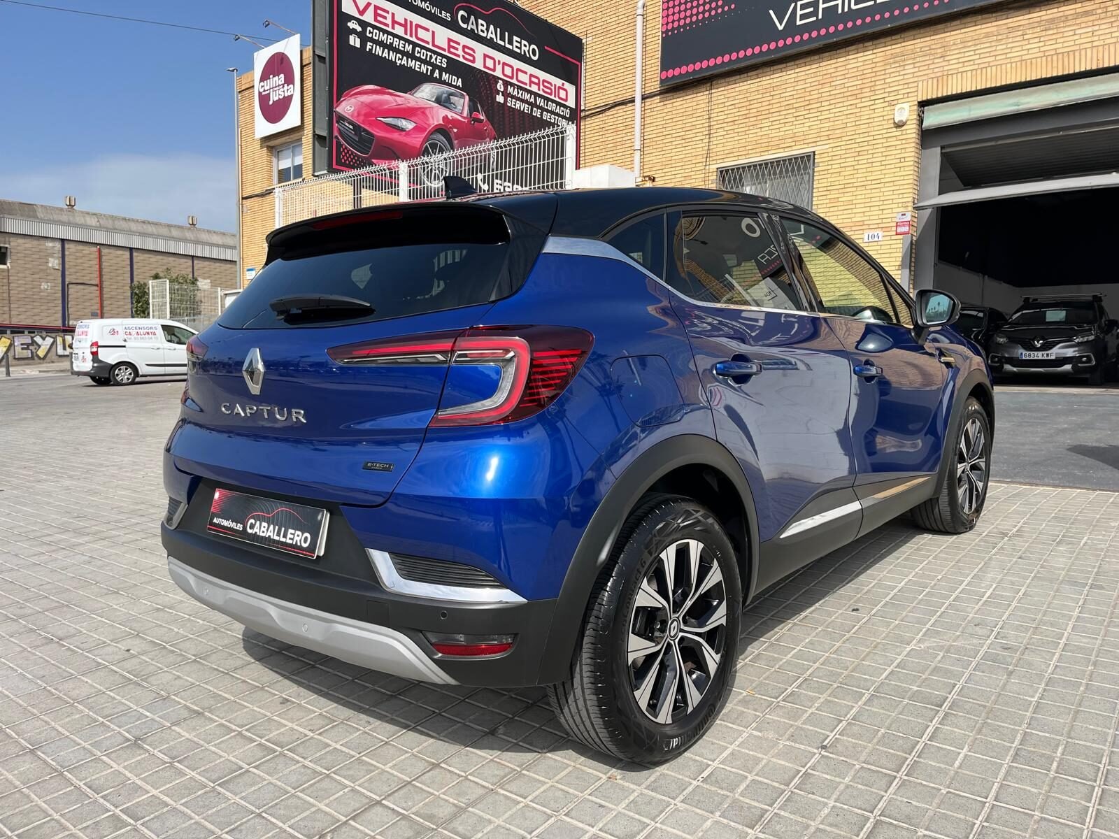 RENAULT ETECH FULL HYBRID