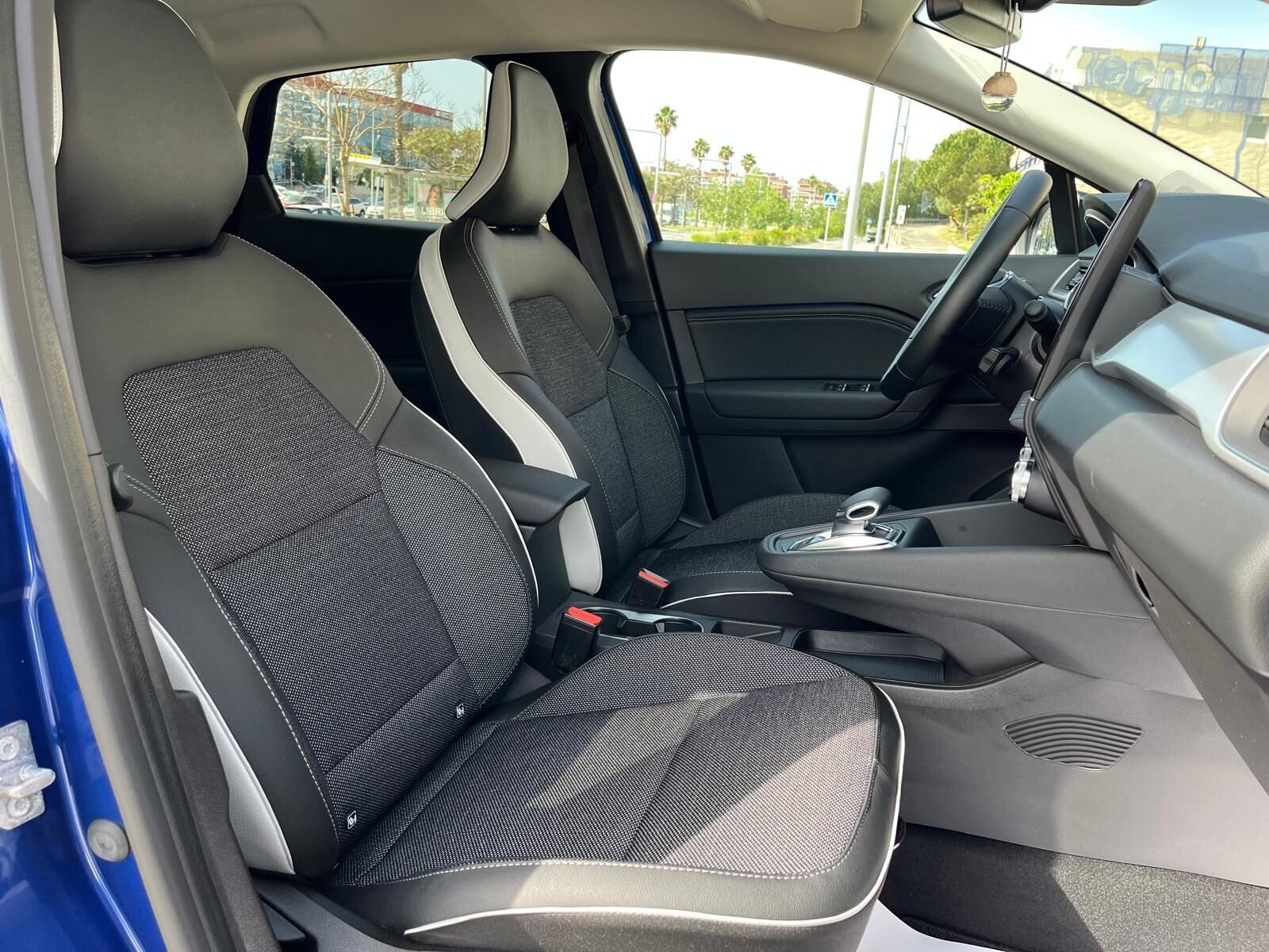 RENAULT ETECH FULL HYBRID