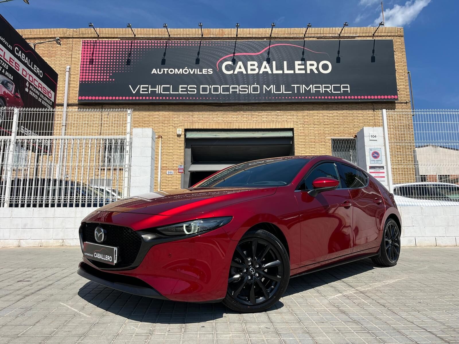 MAZDA 3 EXCLUSIVE LINE