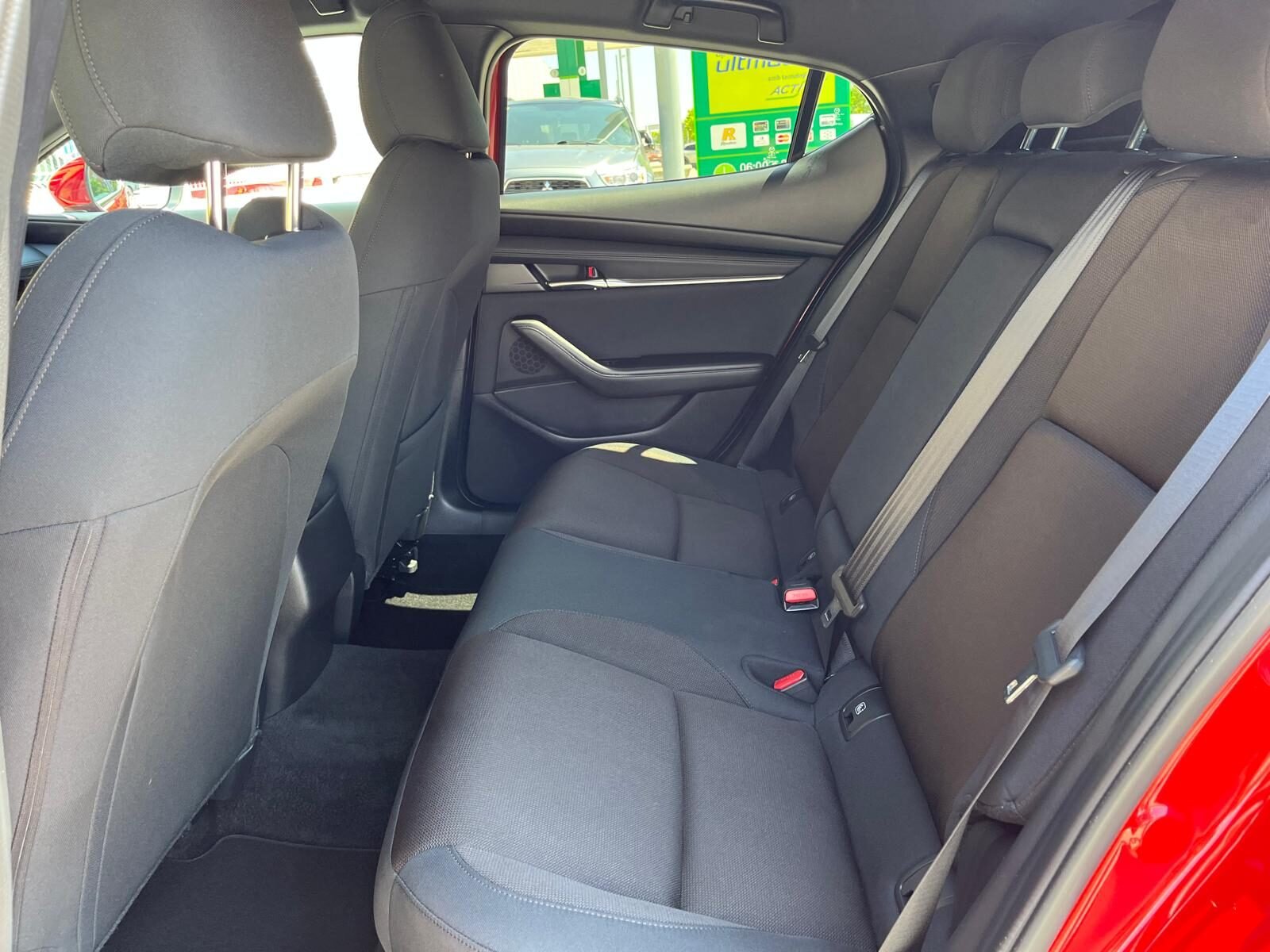 MAZDA 3 EXCLUSIVE LINE
