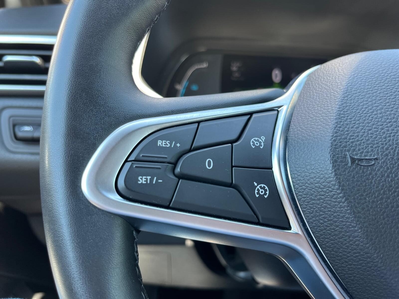 RENAULT CLIO ETECH FULL  ZEN HYBRID