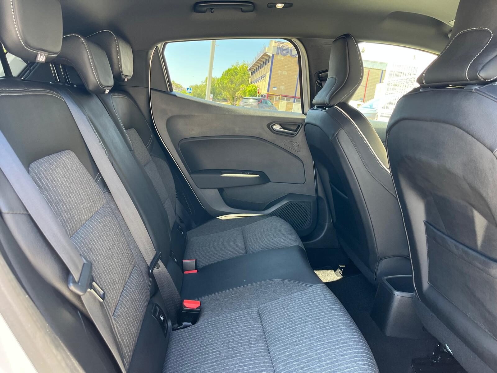 RENAULT CLIO ETECH FULL  ZEN HYBRID