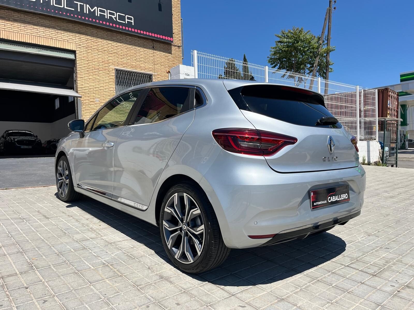 RENAULT CLIO ETECH FULL  ZEN HYBRID