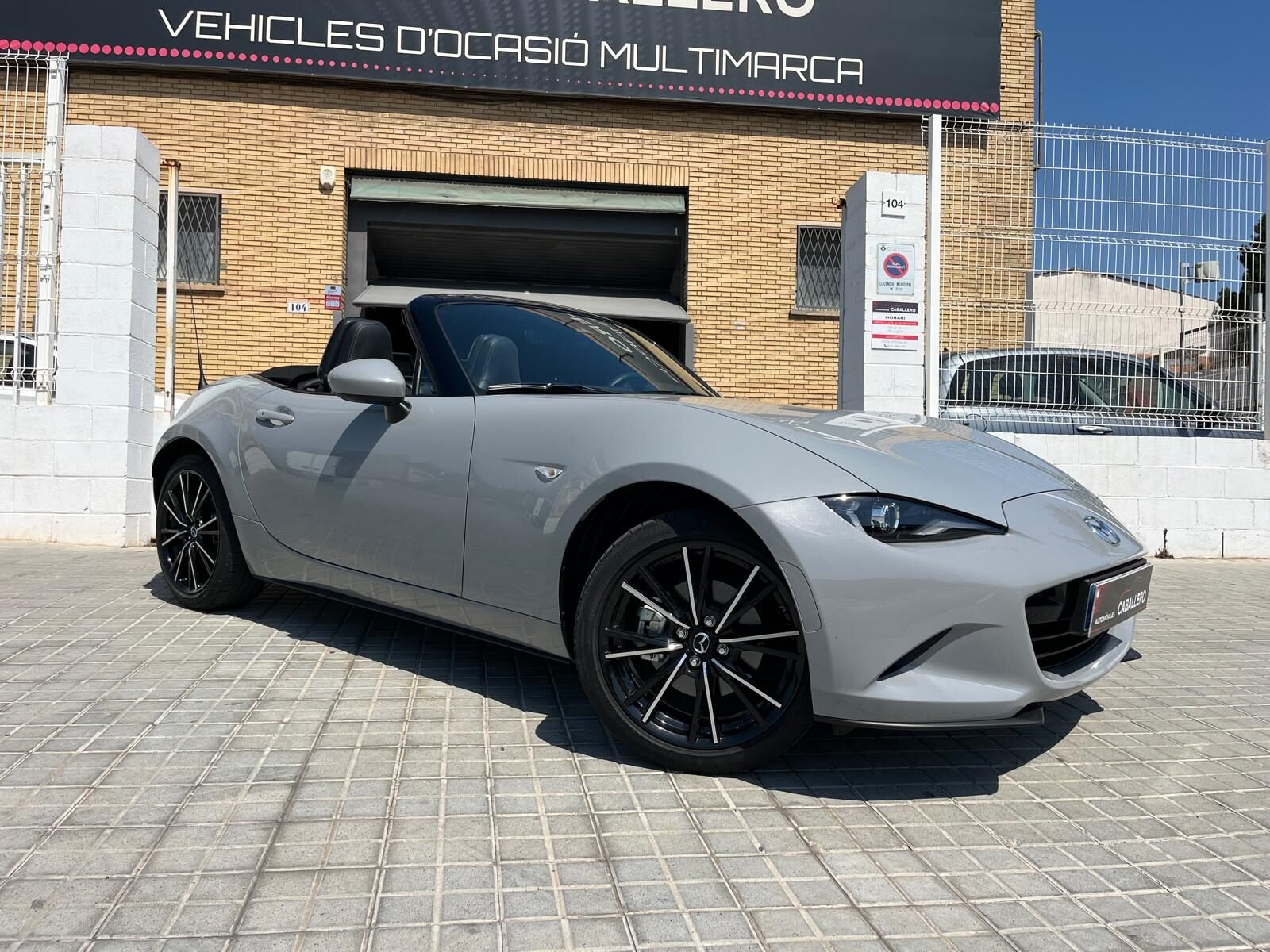 MAZDA MX5 EXCLUSIVE LINE