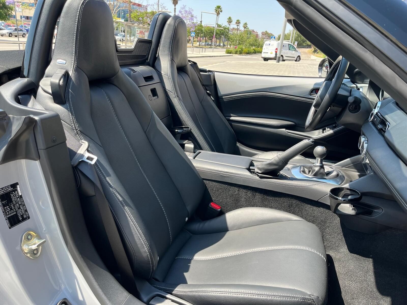 MAZDA MX5 EXCLUSIVE LINE