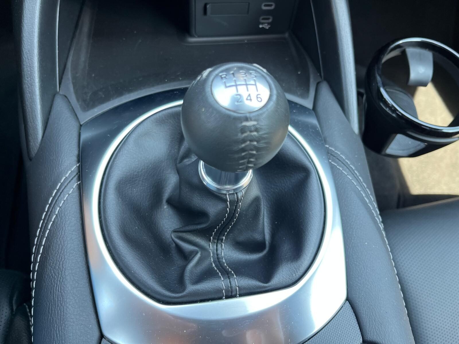 MAZDA MX5 EXCLUSIVE LINE