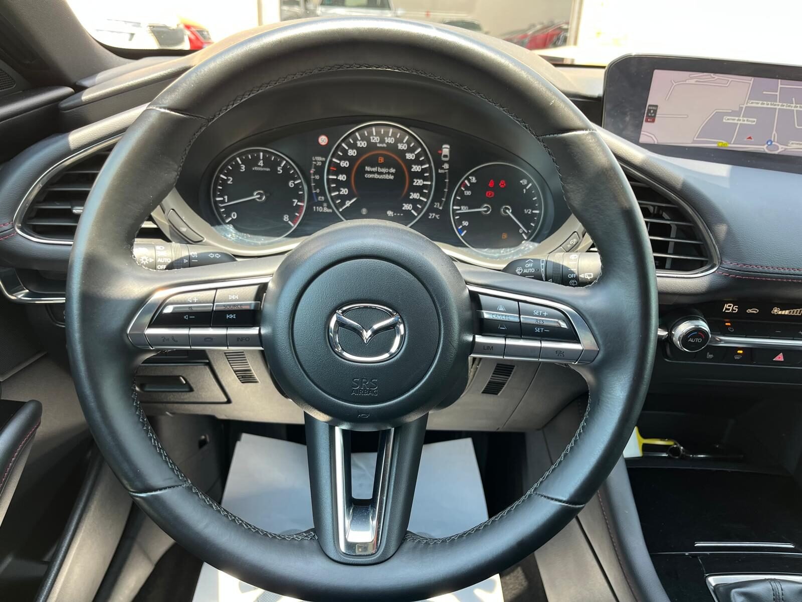 MAZDA 3 HOMURA