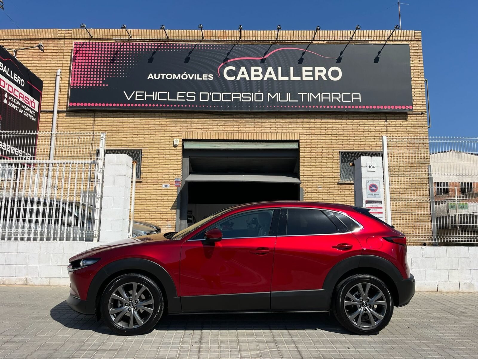 MAZDA CX30 ZENITH WHITE SAFETY