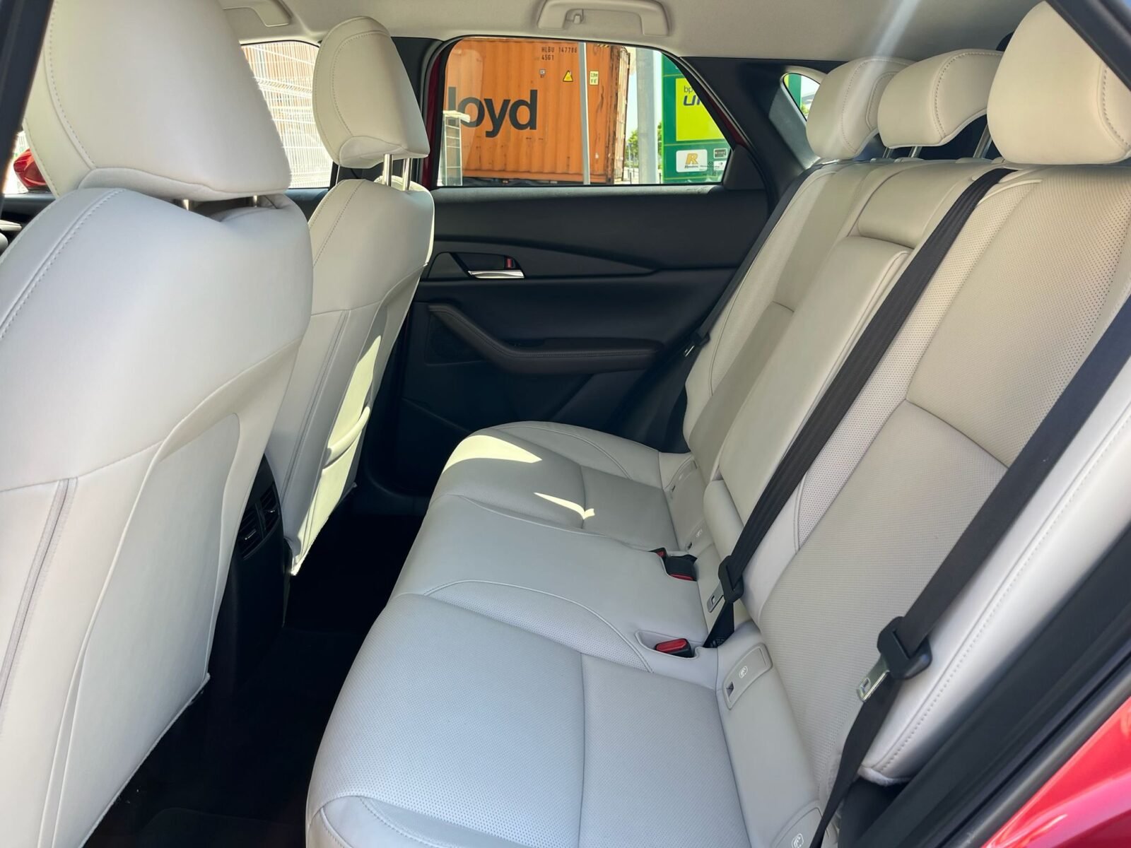 MAZDA CX30 ZENITH WHITE SAFETY