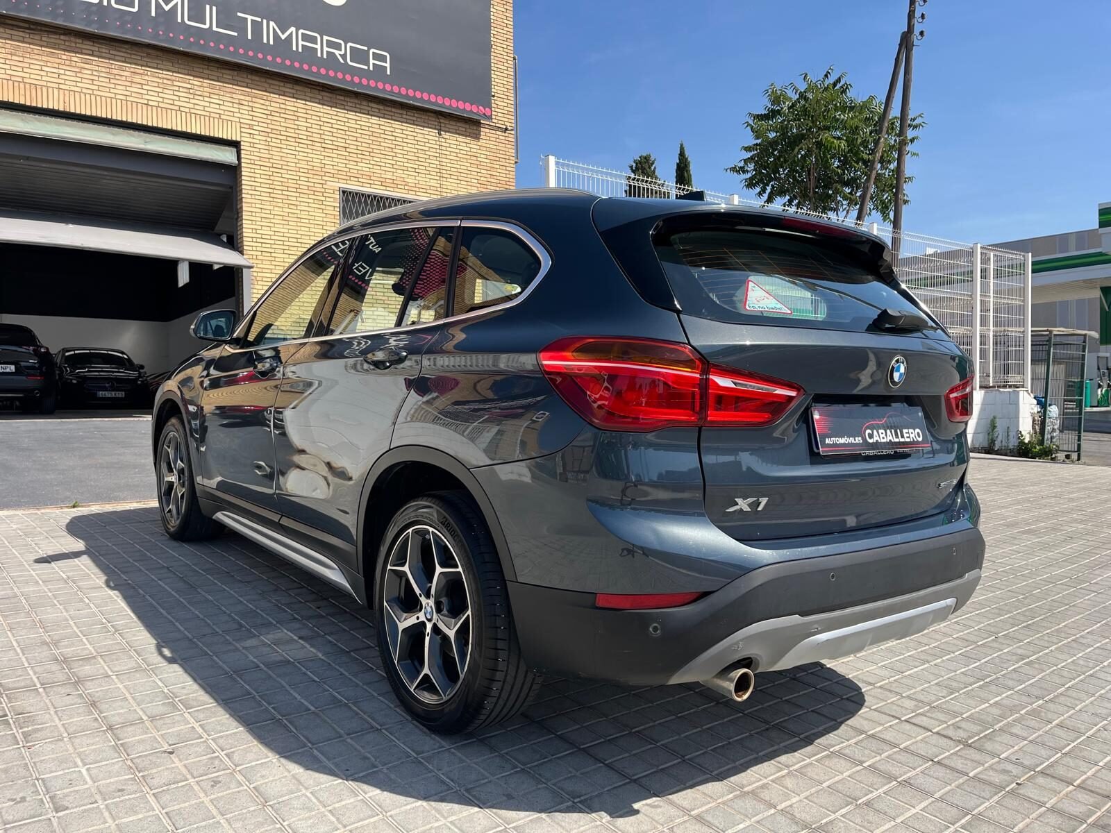 BMW X1 SDRIVE 1.8i
