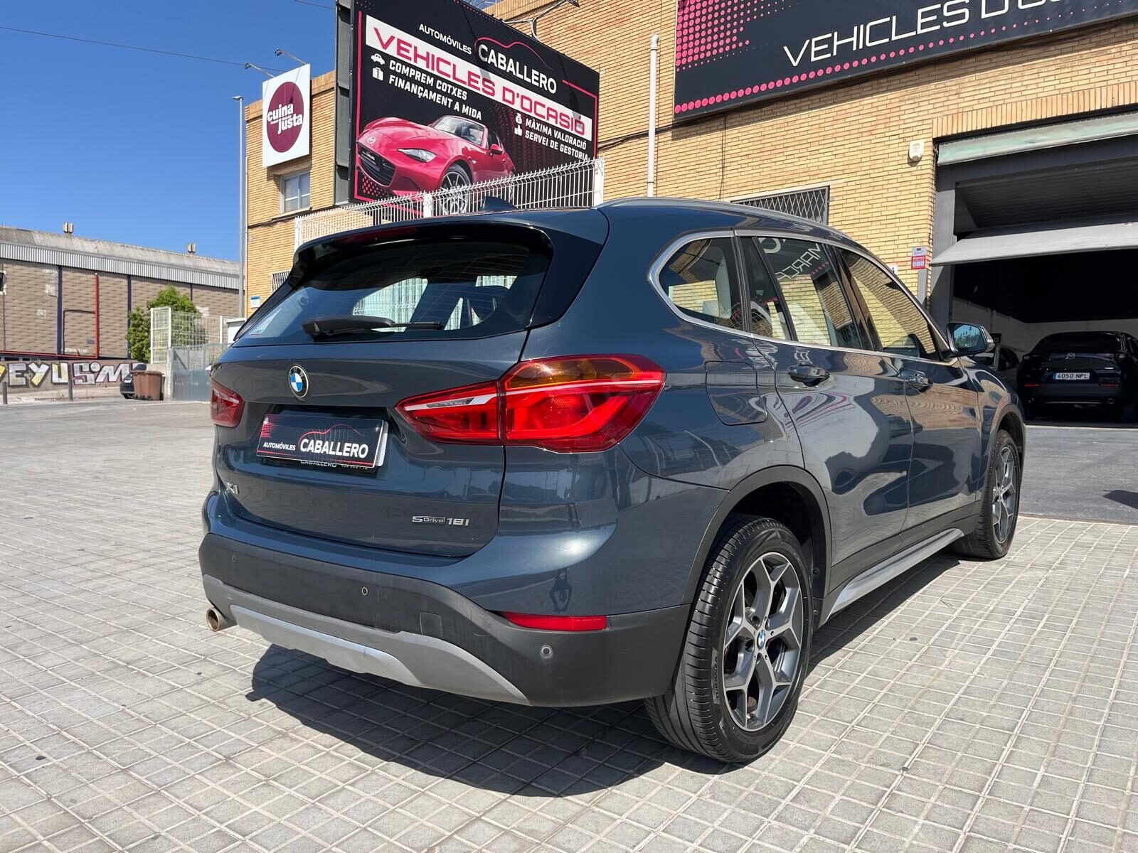 BMW X1 SDRIVE 1.8i