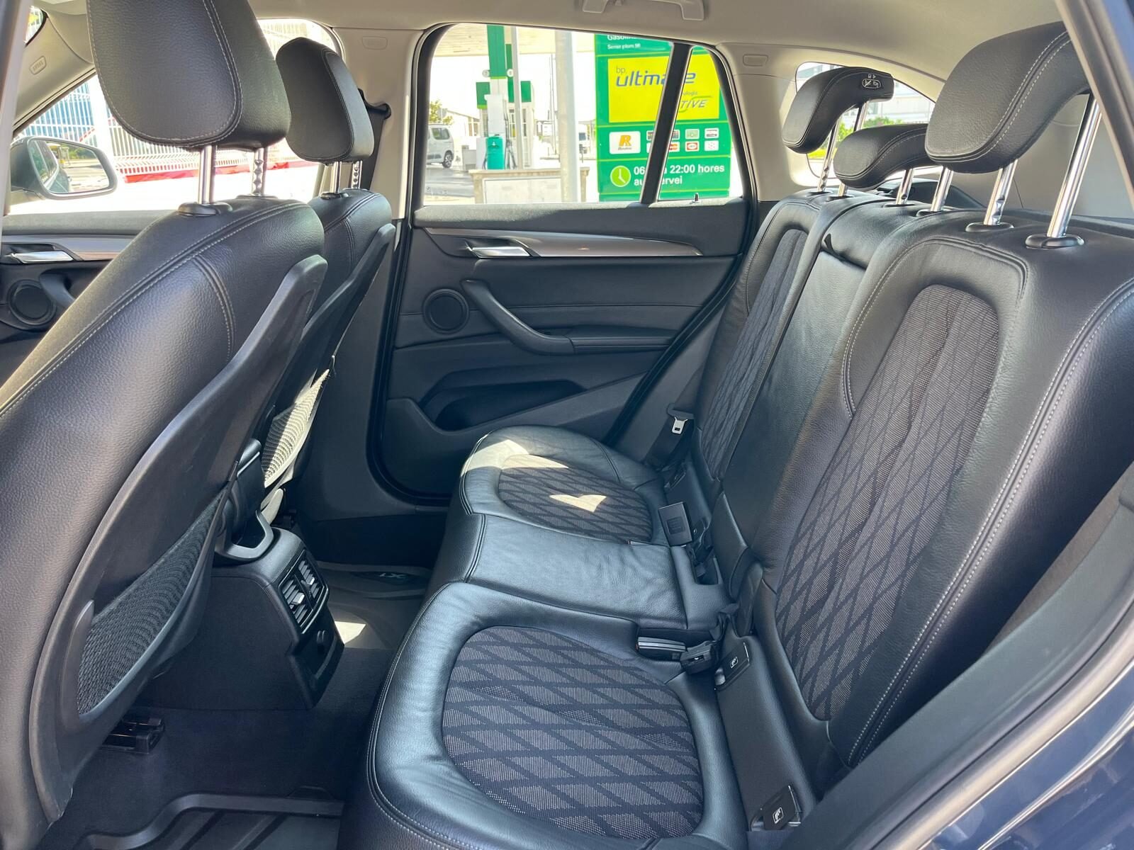 BMW X1 SDRIVE 1.8i
