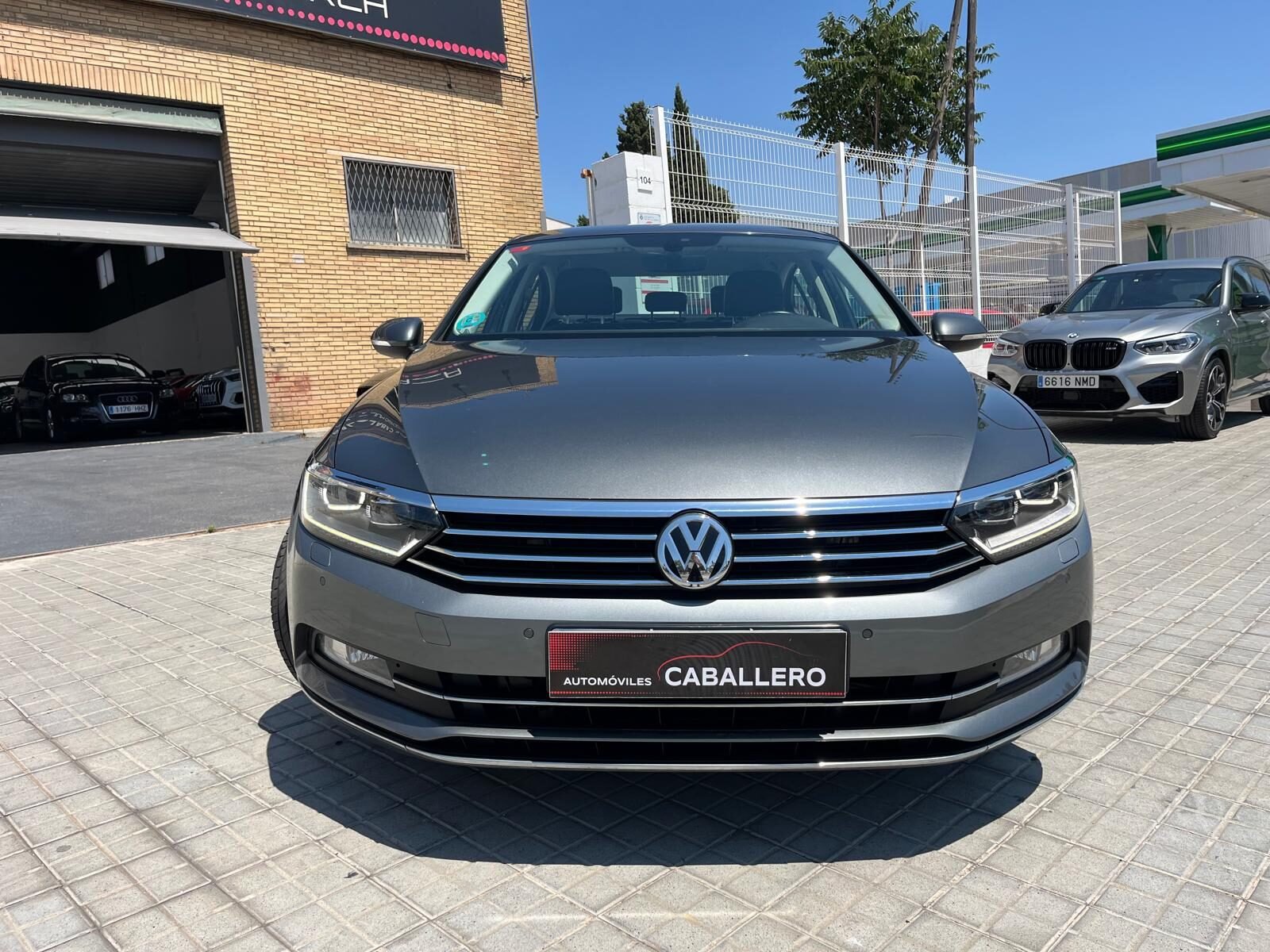 VOLKSWAGEN PASSAT SPORT