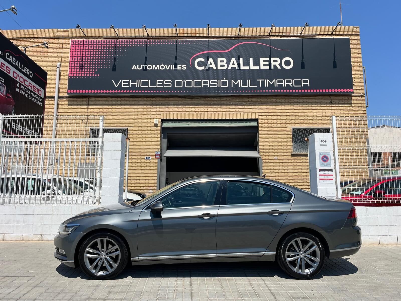 VOLKSWAGEN PASSAT SPORT