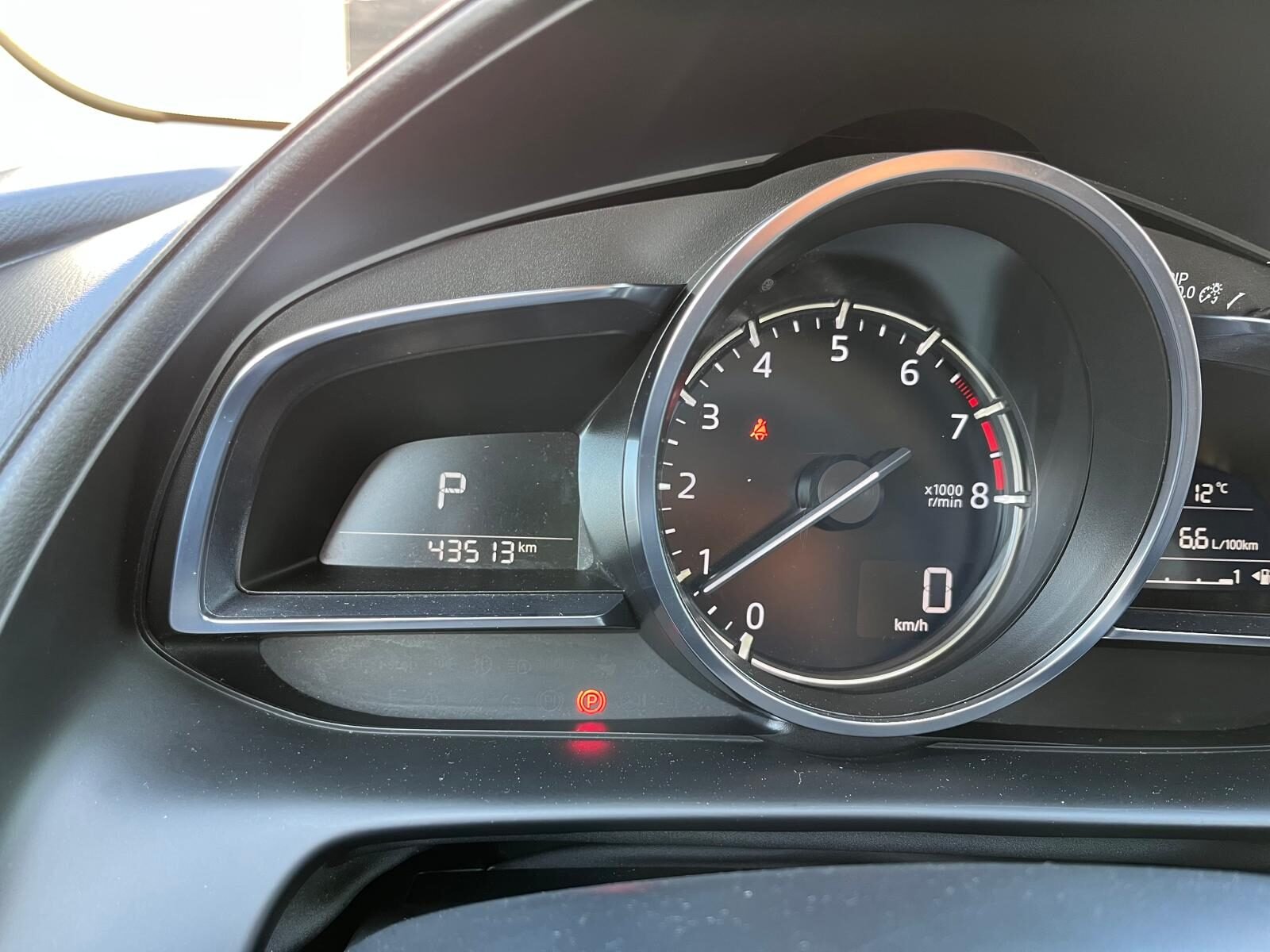 MAZDA CX3 ZENITH AT