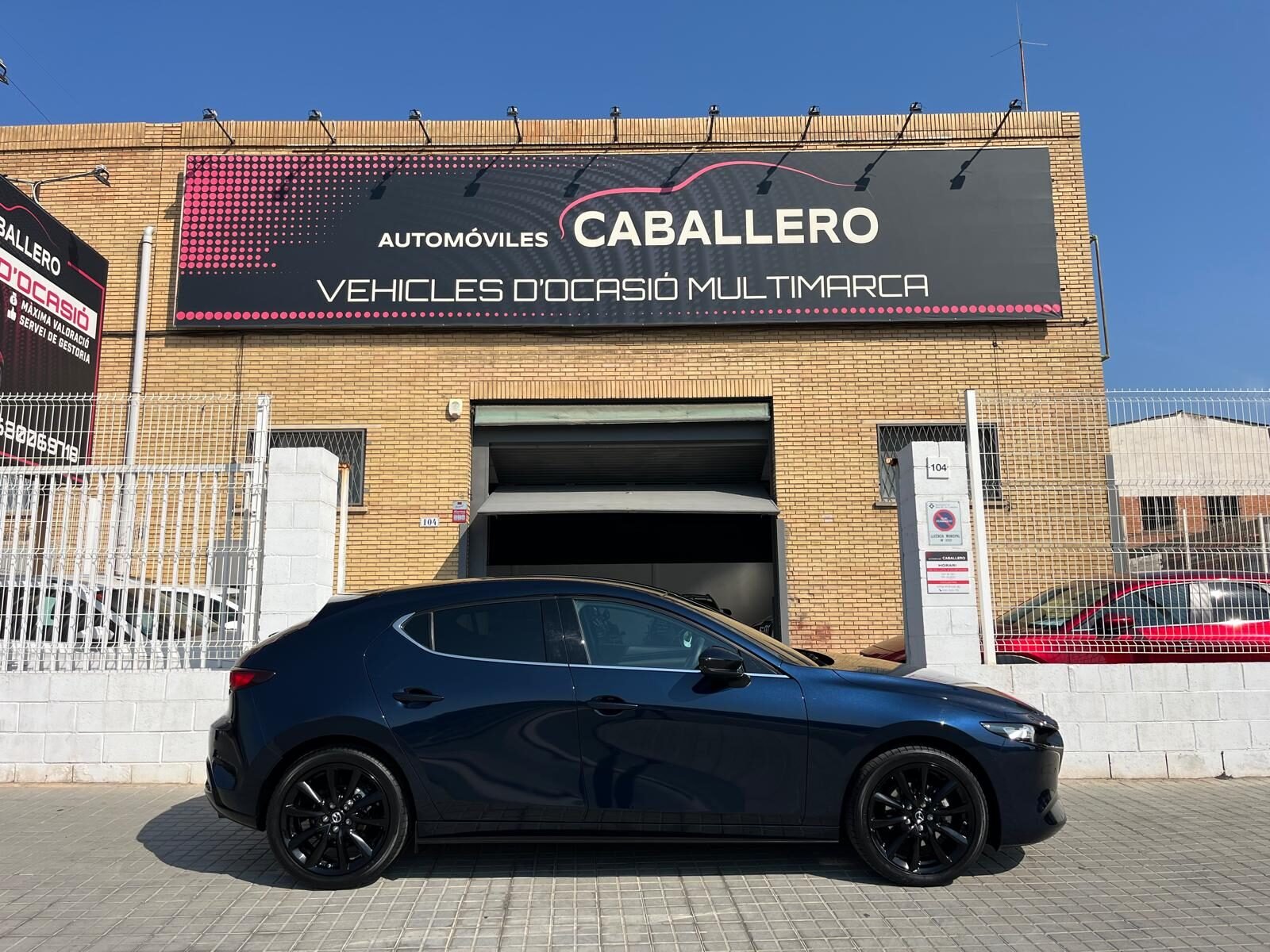 MAZDA 3 HOMURA