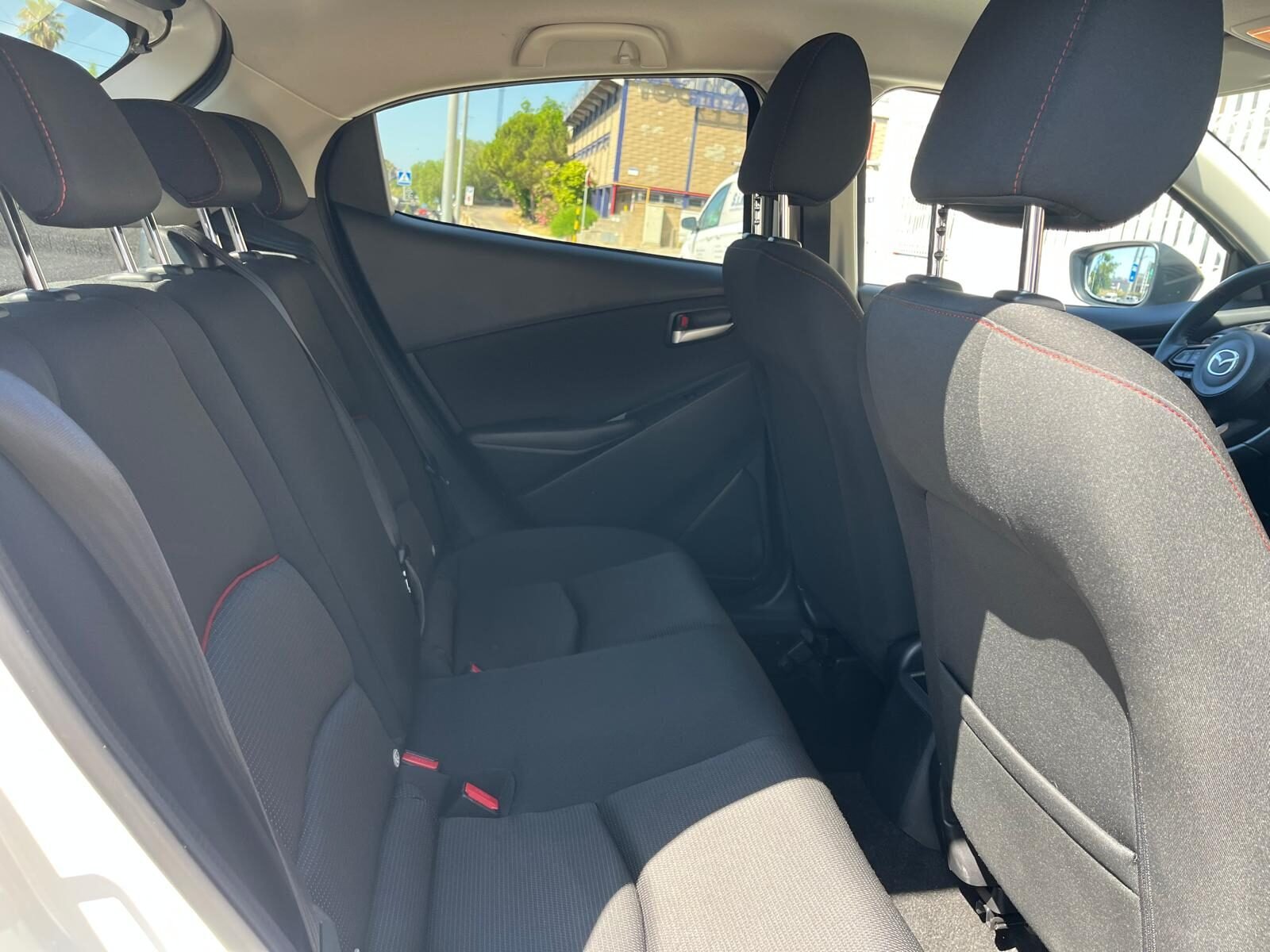 MAZDA 2 HOMURA