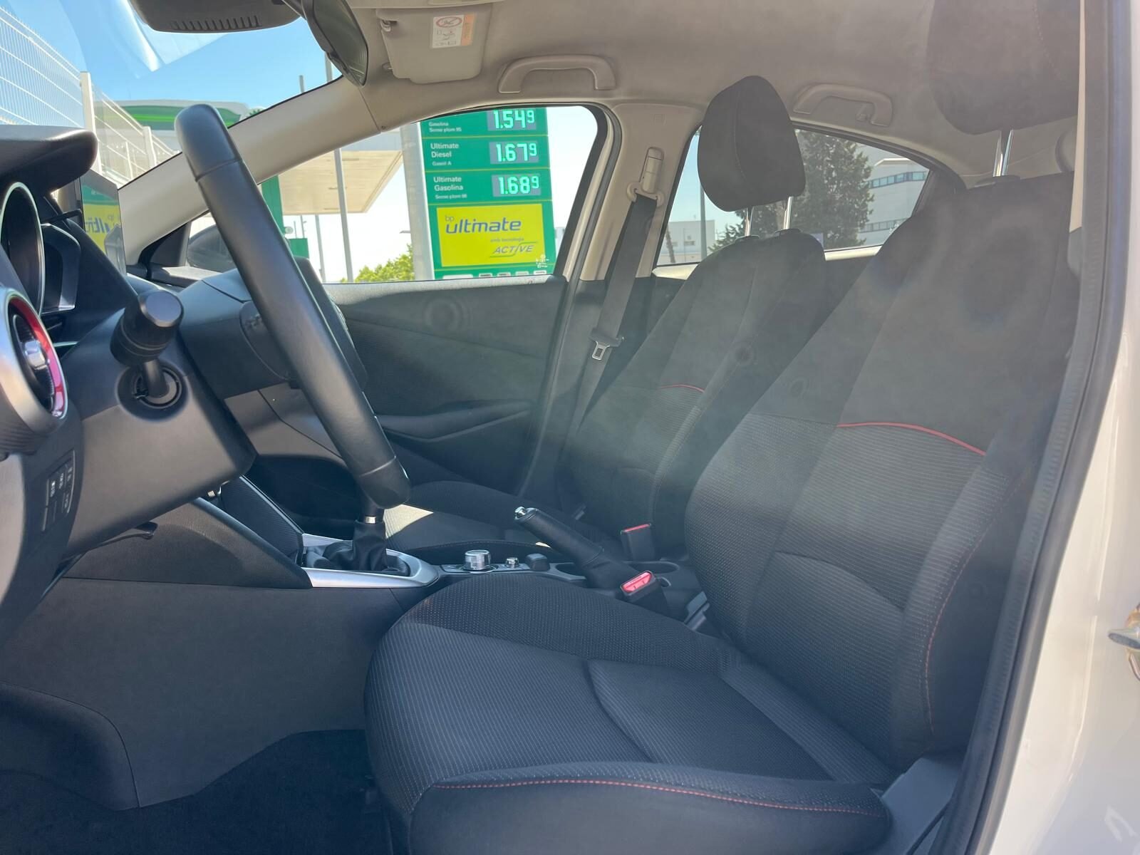 MAZDA 2 HOMURA