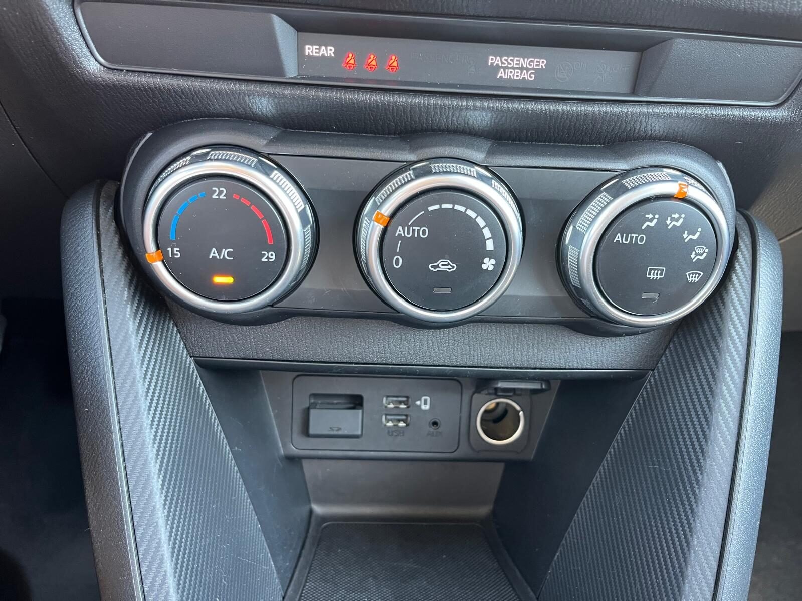 MAZDA 2 HOMURA