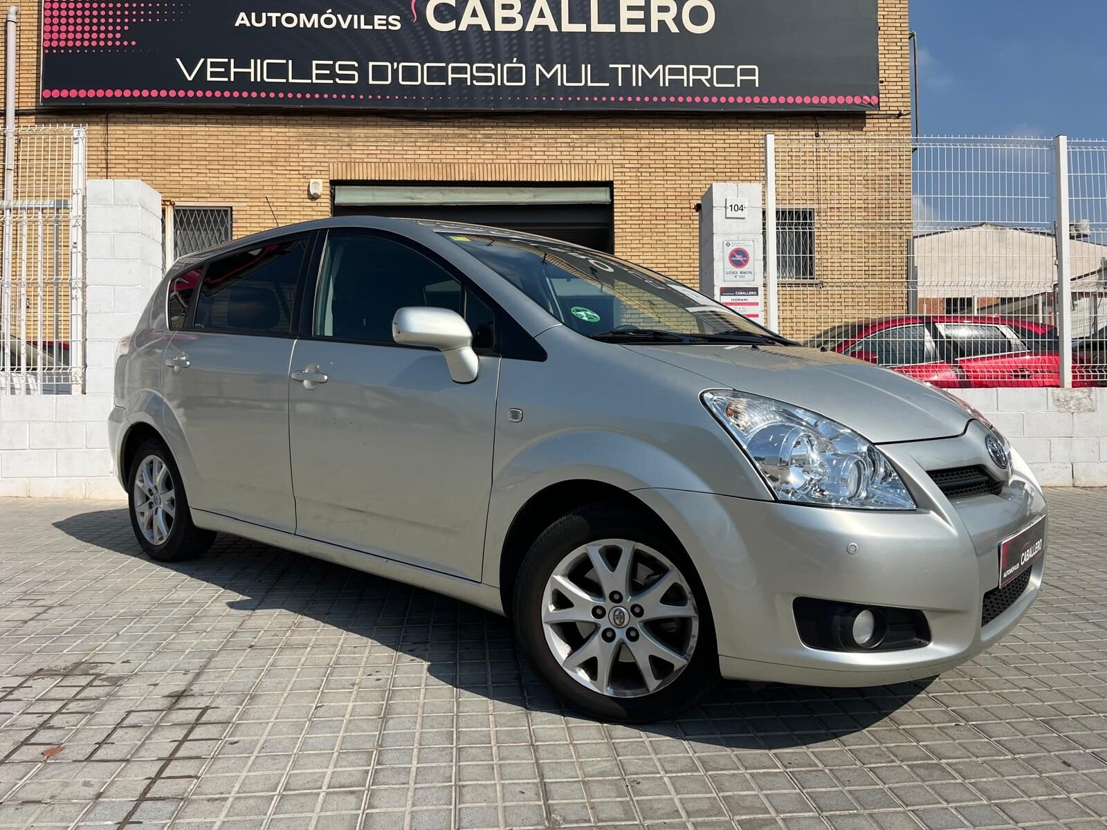 TOYOTA COROLLA VERSO SOL