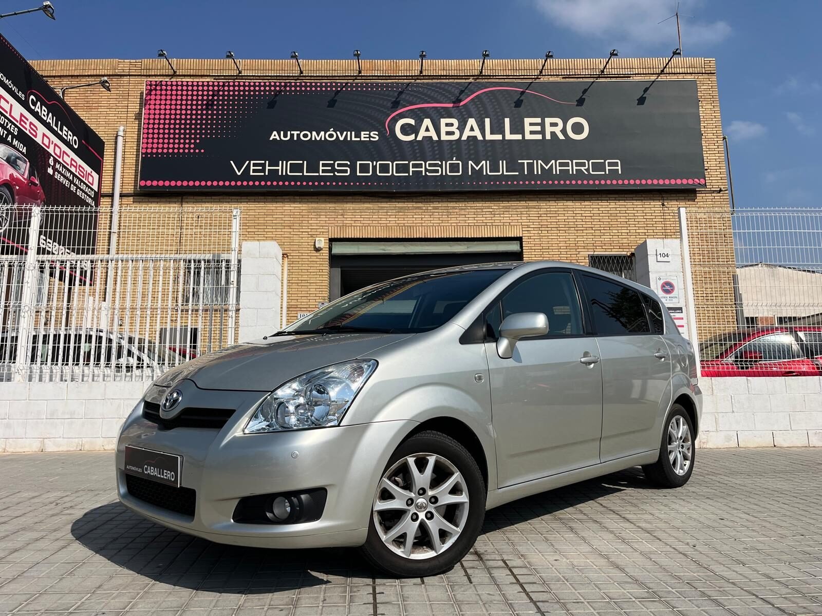 TOYOTA COROLLA VERSO SOL