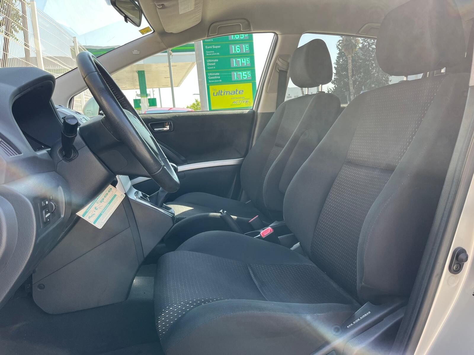 TOYOTA COROLLA VERSO SOL