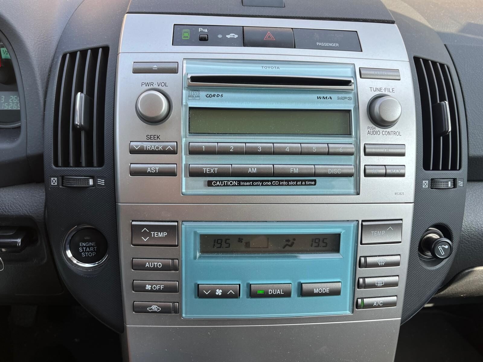 TOYOTA COROLLA VERSO SOL