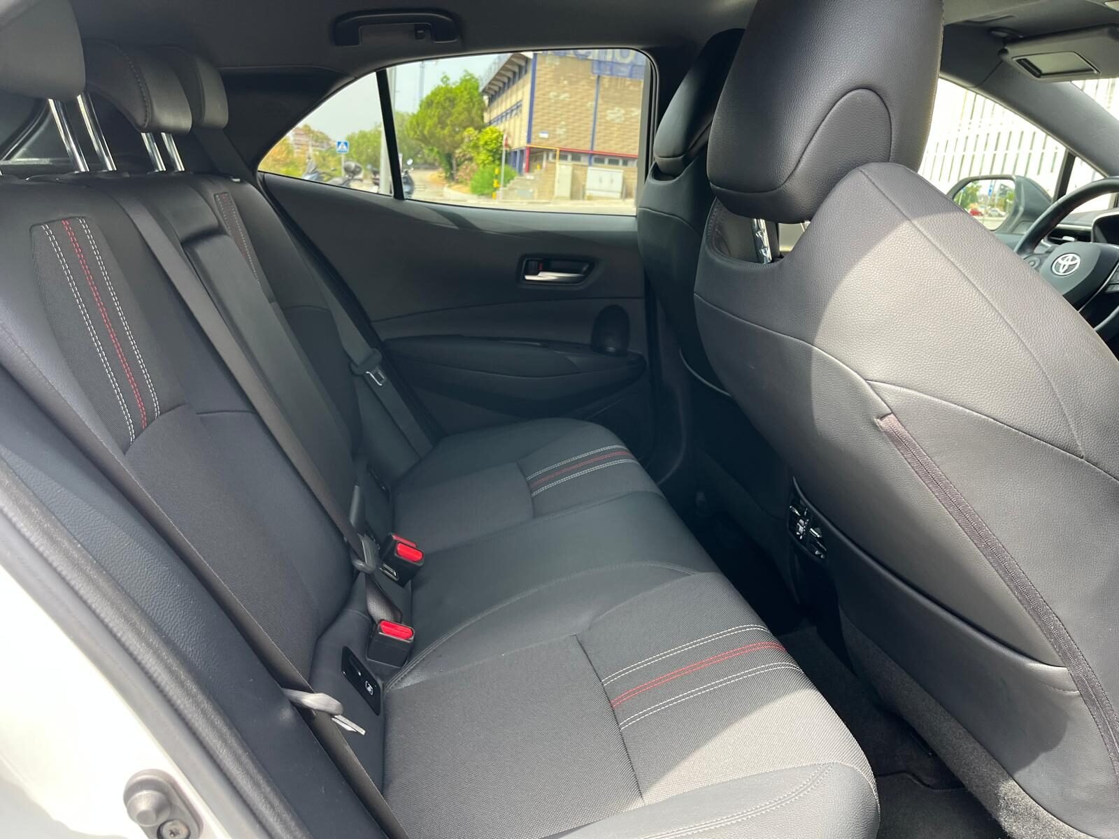 TOYOTA COROLLA GRSPORT