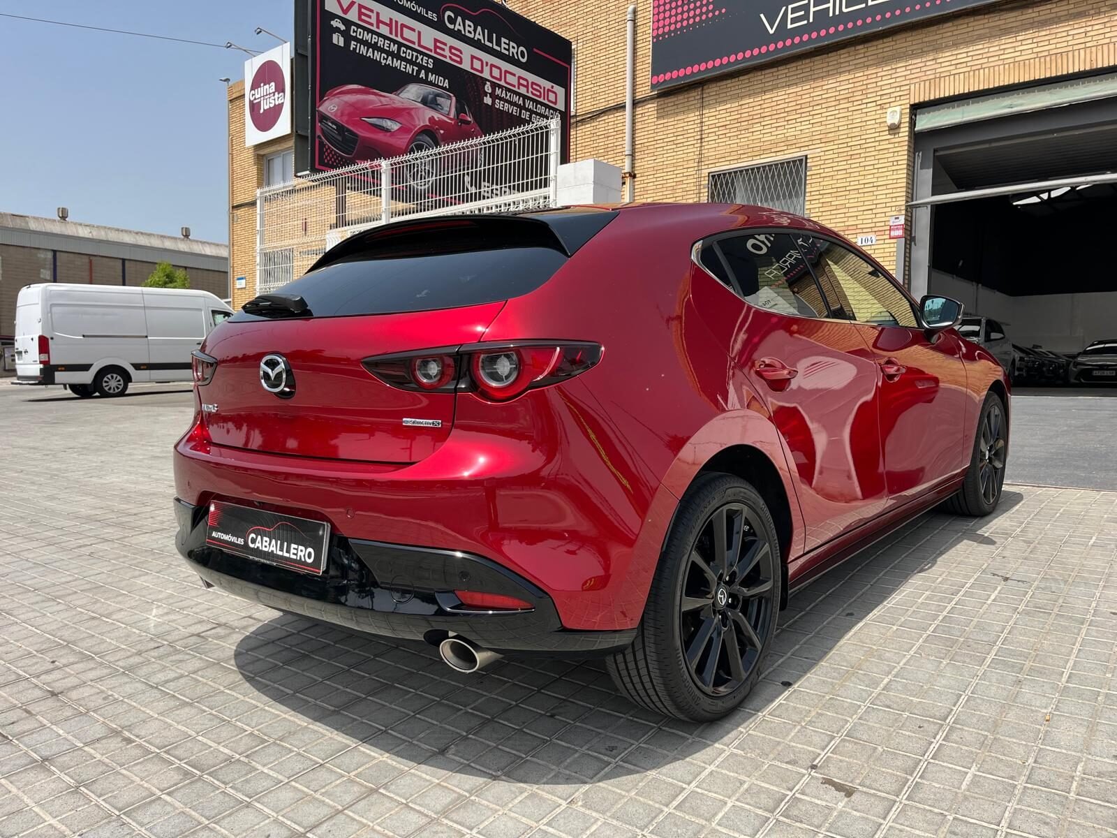 MAZDA 3 HOMURA AT